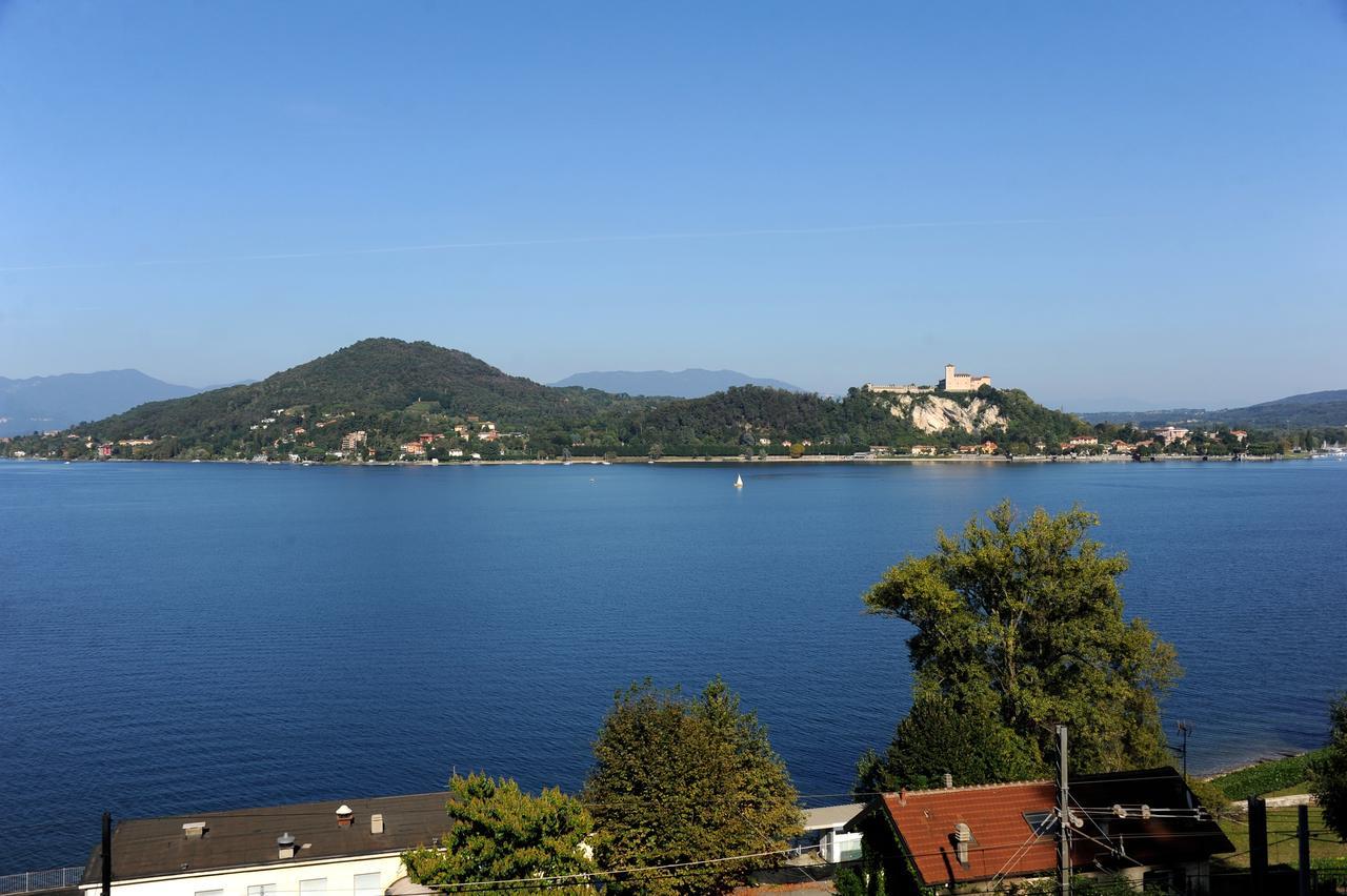 Hotel Giardino Arona Esterno foto